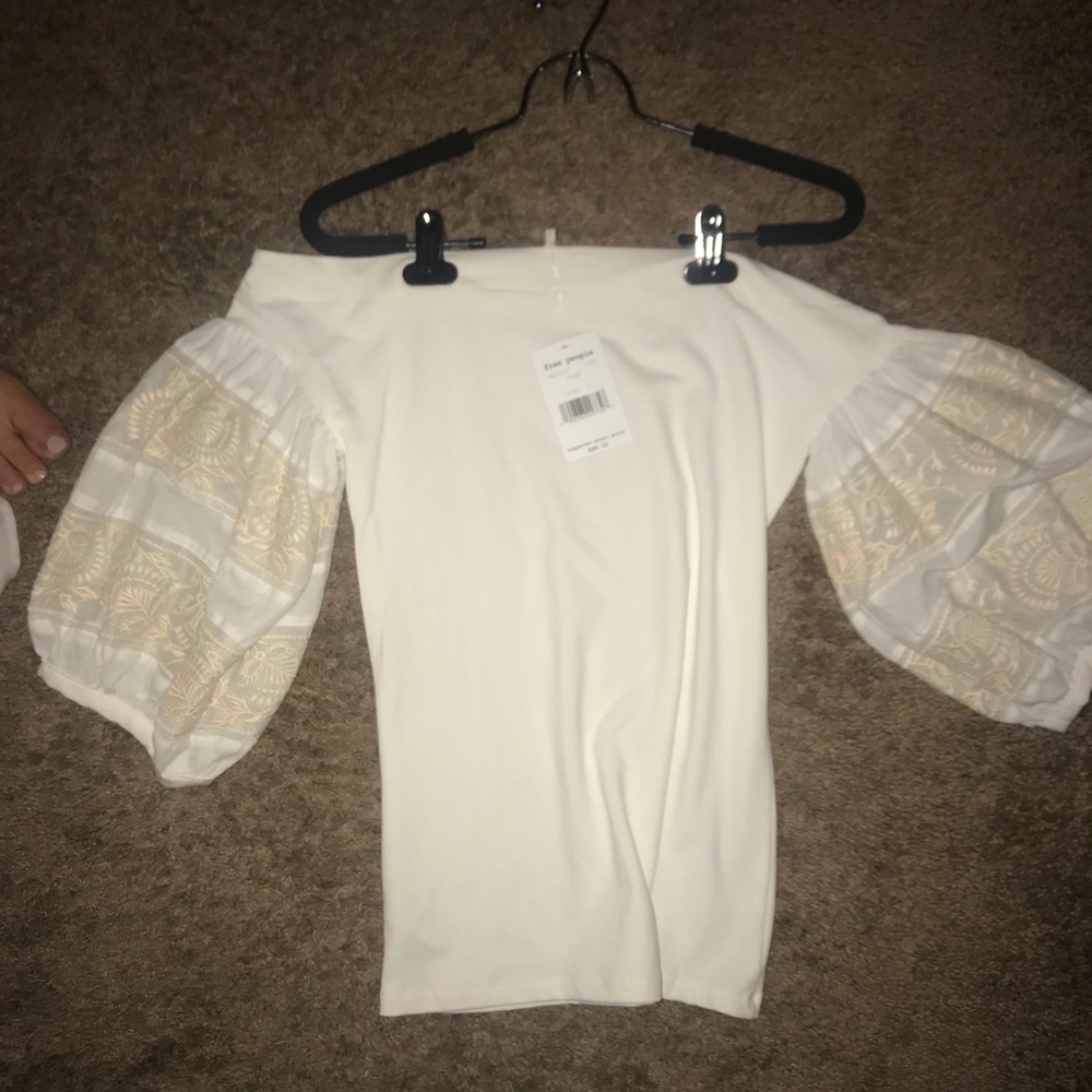 FREE PEOPLE TOP NWT